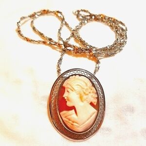 VTG Designer signed Beau Sterling Left Facing Cameo Pendant Necklace